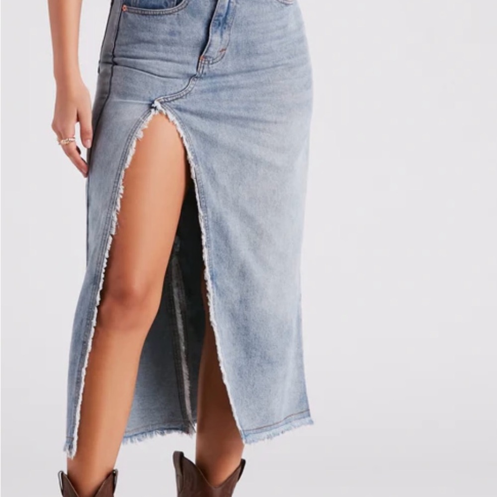 Windsor babe in denim high slit maxi skirt